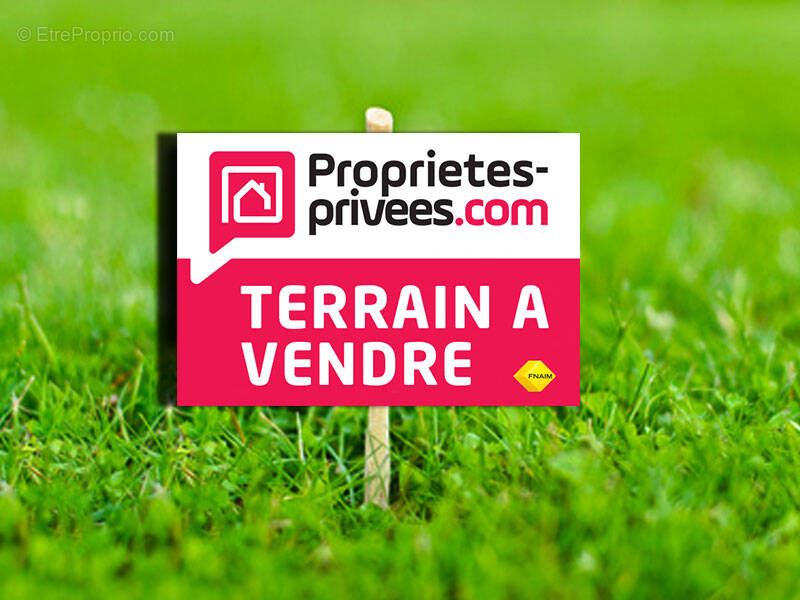Terrain à LA MARNE