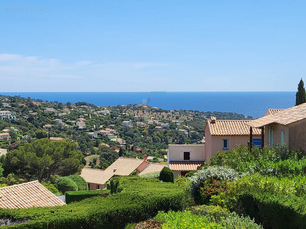 Appartement à LES ISSAMBRES