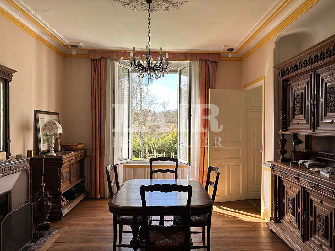 Maison à LA FERTE-BERNARD