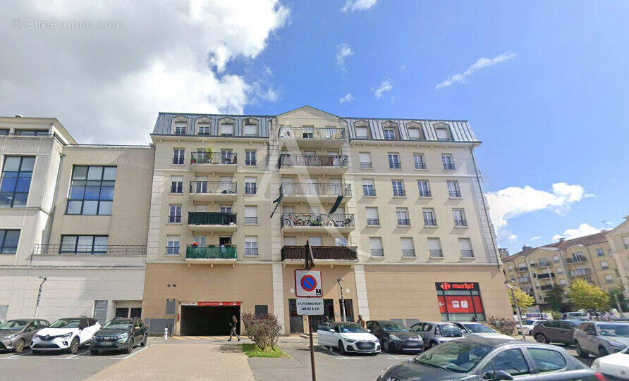 Appartement à BUSSY-SAINT-GEORGES
