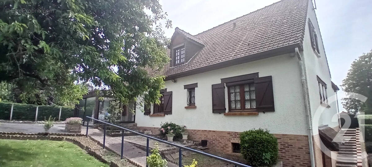 Maison à PERONNE