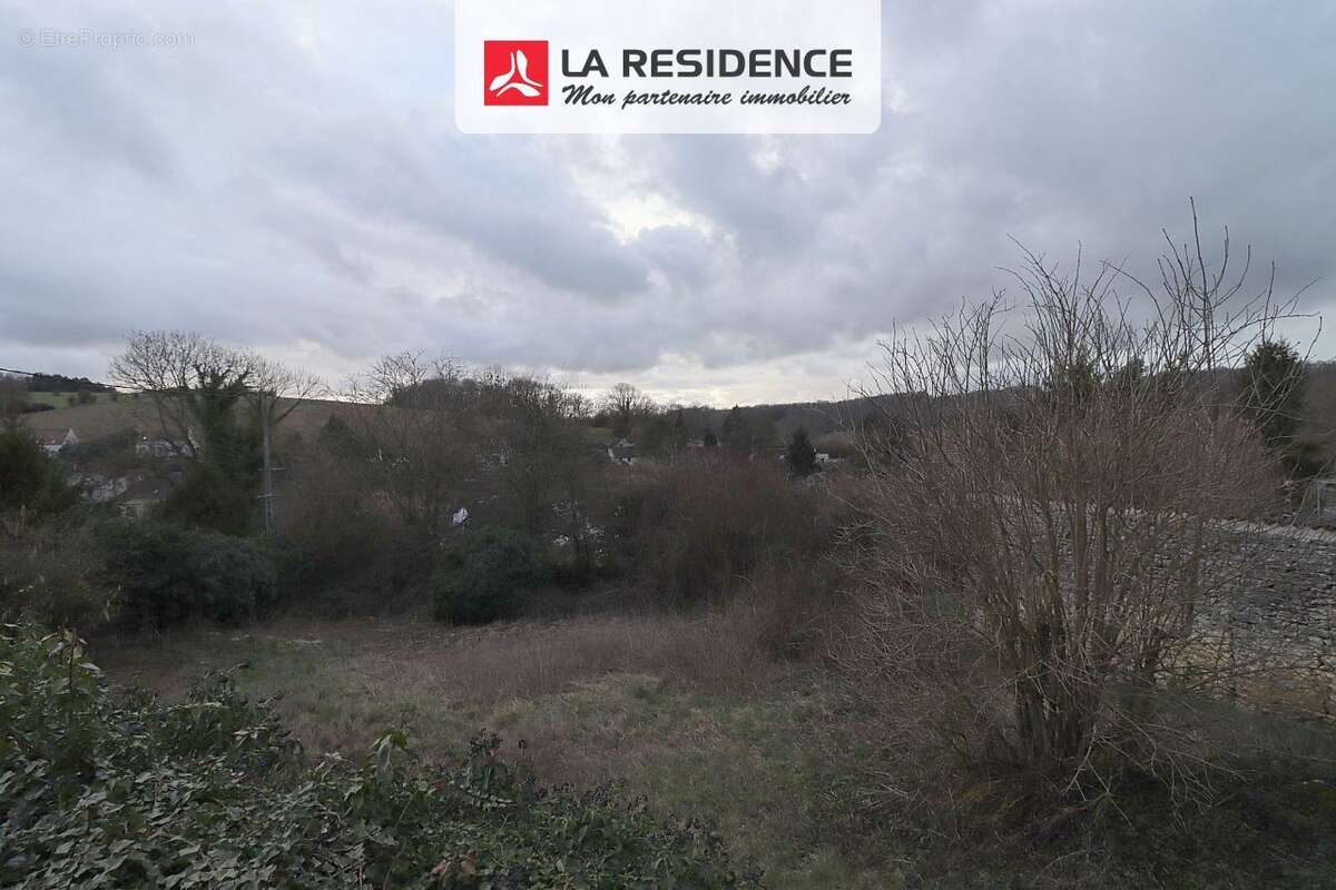 Terrain 560 m² à Omerville  - photo 2