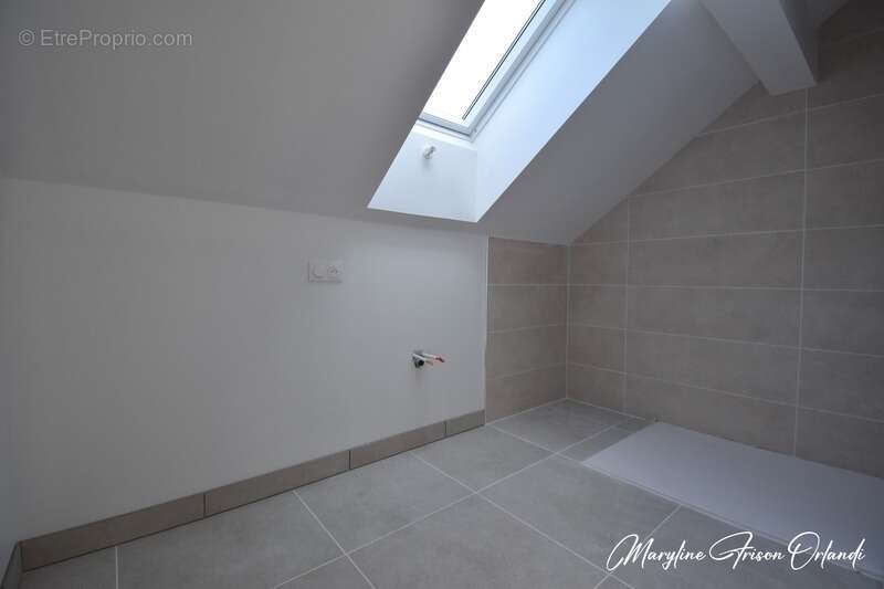 Appartement à GRESY-SUR-AIX