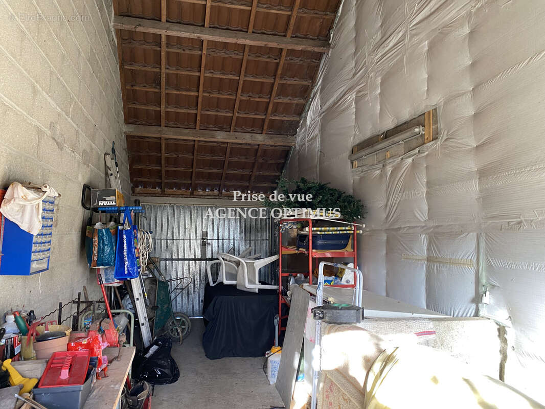 Maison à VILLENEUVE-LA-GUYARD