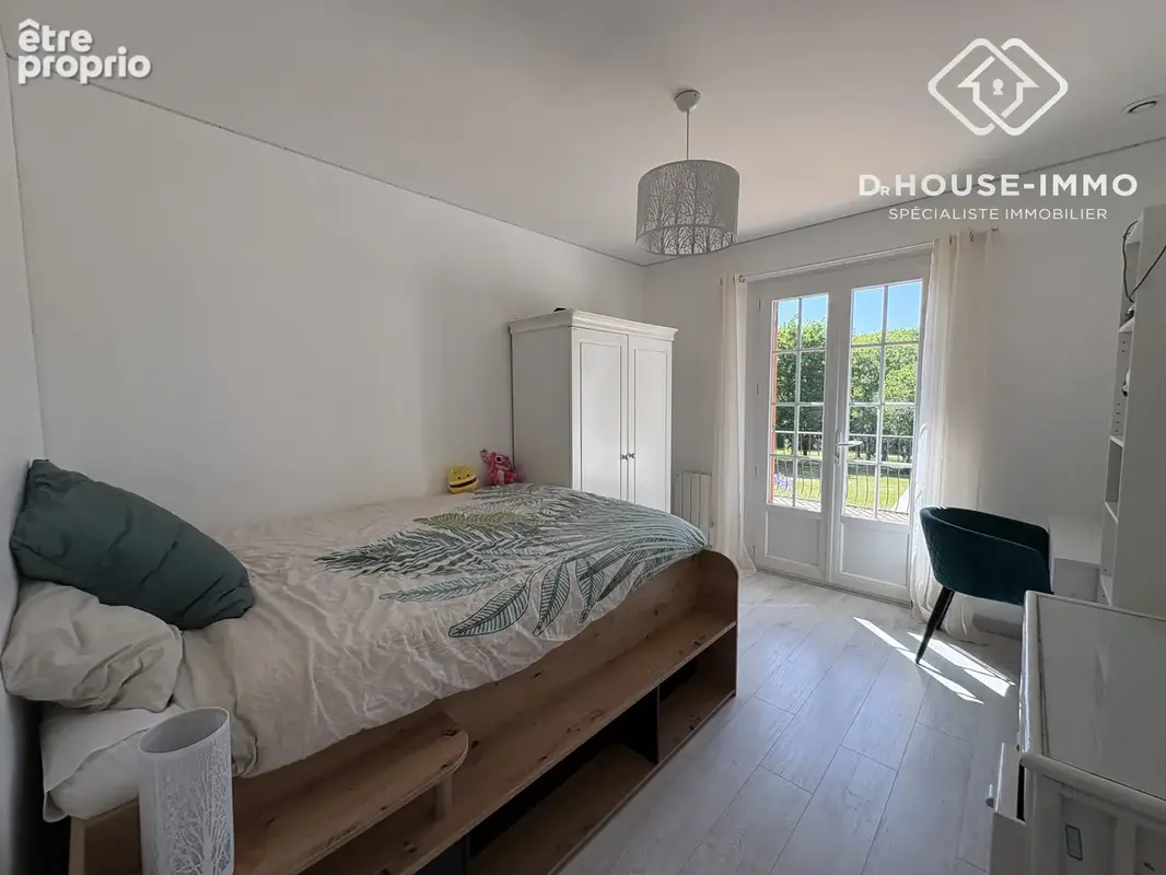 Maison 6 pièces 140 m² à vendre à Bourdeilles (24310) - photo 18