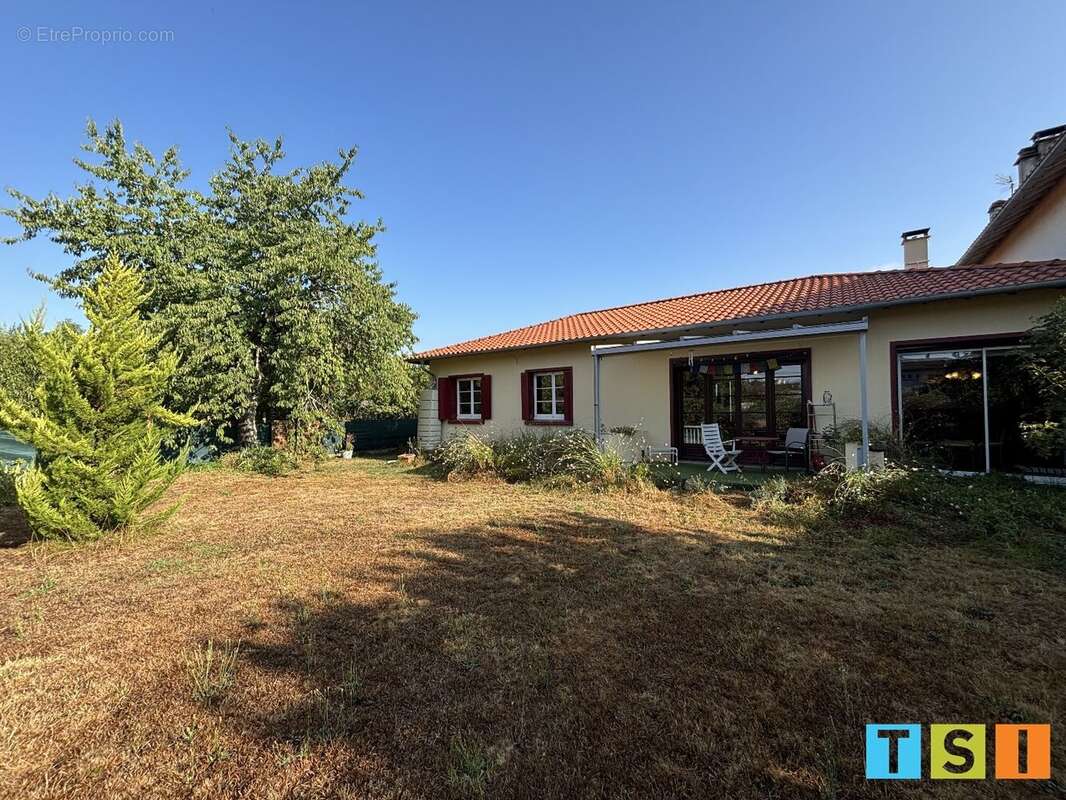Maison parfaitement entretenue  Potentiel 3 chambres  Dépendance aménageable - photo 2