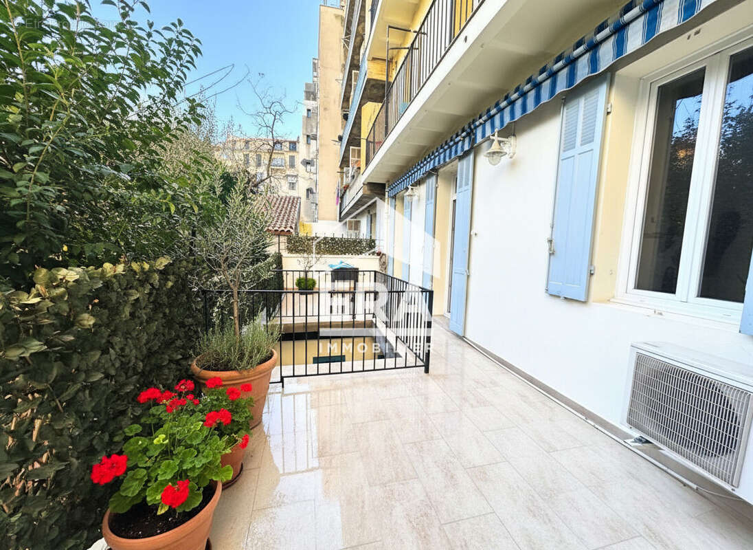 Appartement 74m² à marseille 5e arrondissement - photo 6