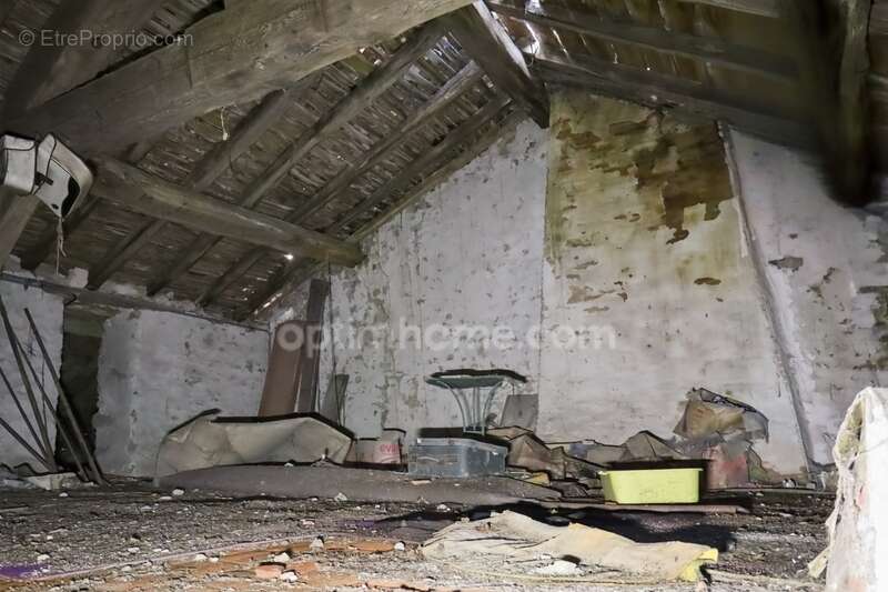 Maison à DOMPIERRE-LES-EGLISES