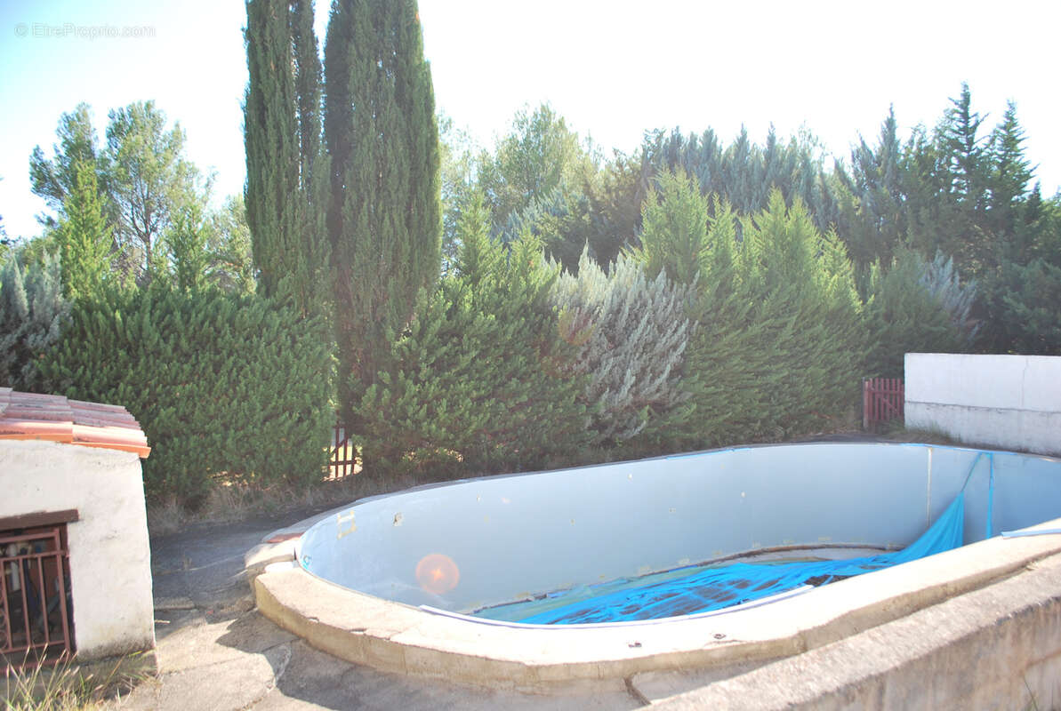 Terrain à VILLECROZE