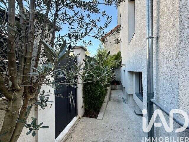 Photo 3 - Maison à CLAMART