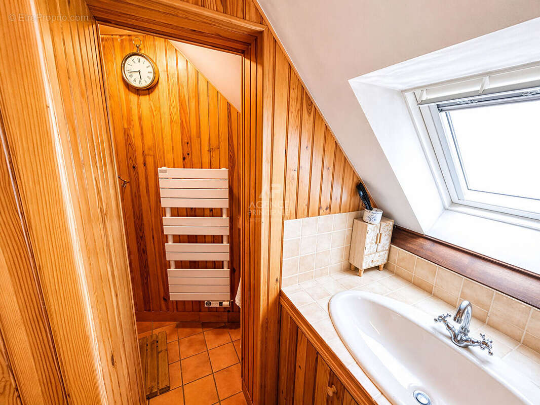 Maison Verneuilsur Seine 6 pièce(s) 180 m2 - photo 12