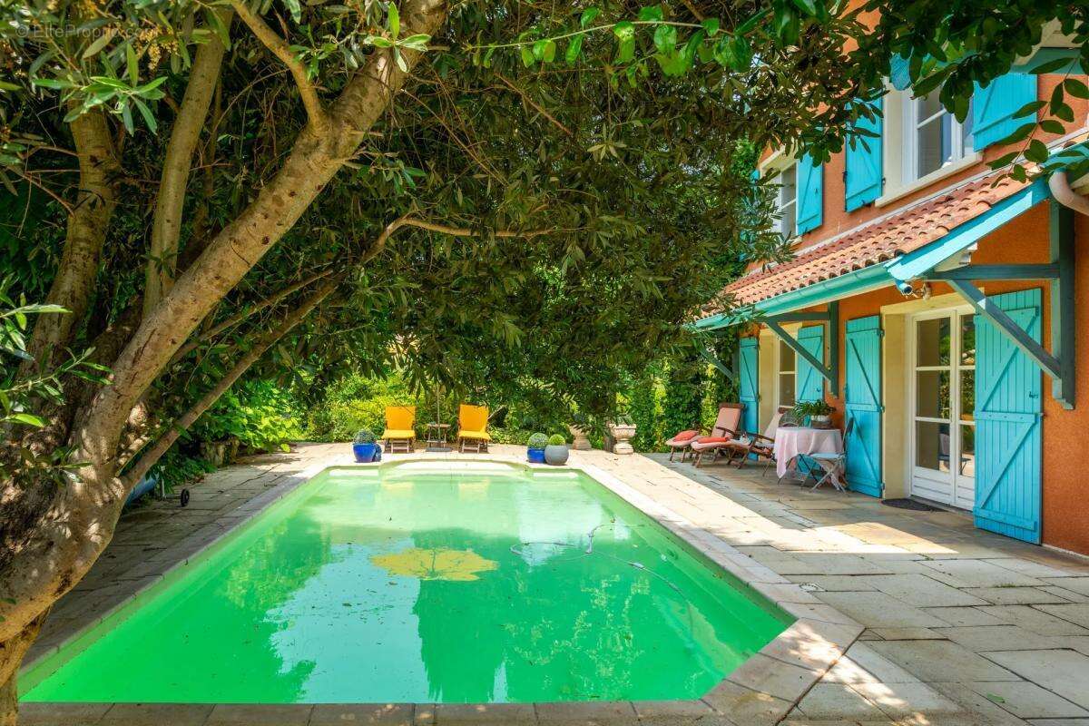 Maison à VILLEFRANCHE-SUR-SAONE