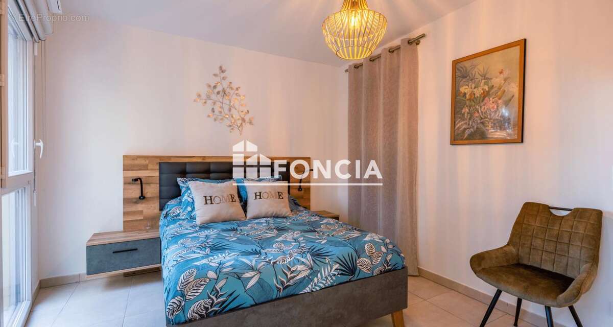 Appartement à COGOLIN