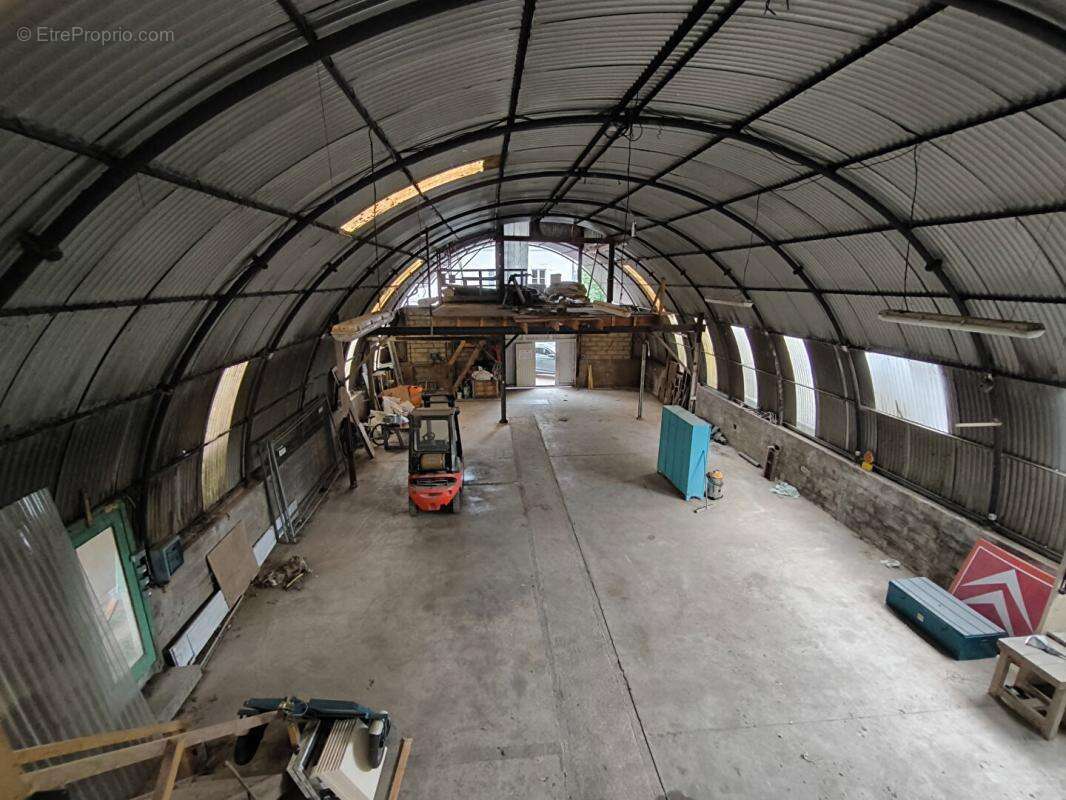 Commerce à ROMENY-SUR-MARNE