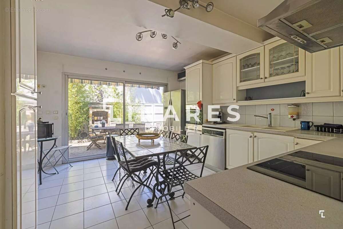 Maison à MARSEILLE-8E