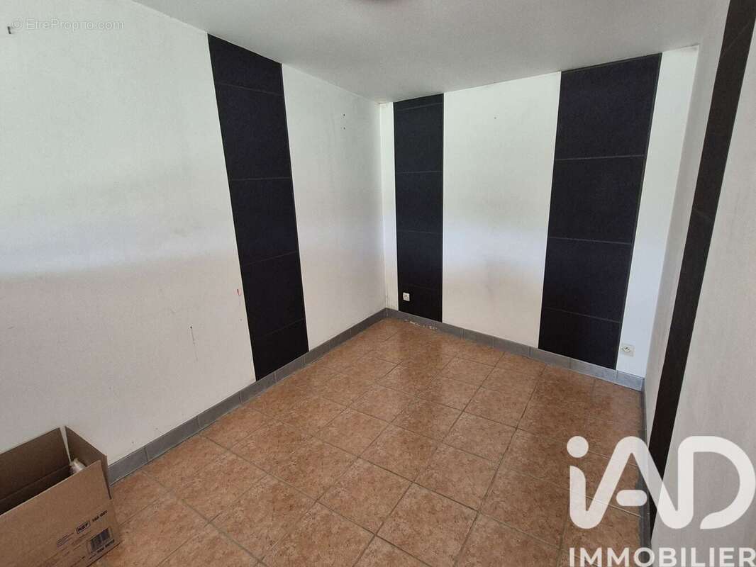 Maison 213 m² à Chouppes  - photo 5