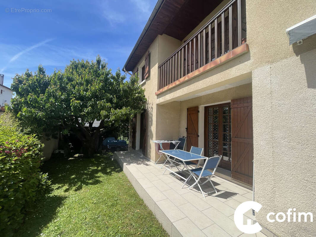 Maison 161 m² à Tarbes  - photo 3