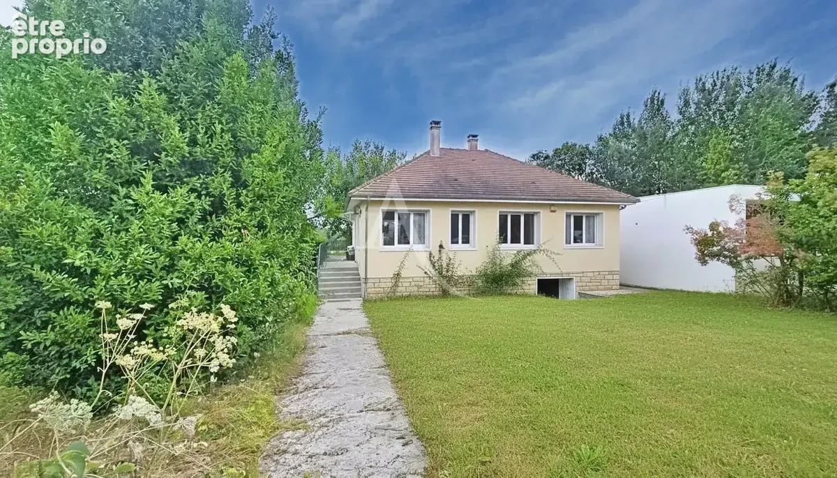 Maison à CHAUMES-EN-BRIE