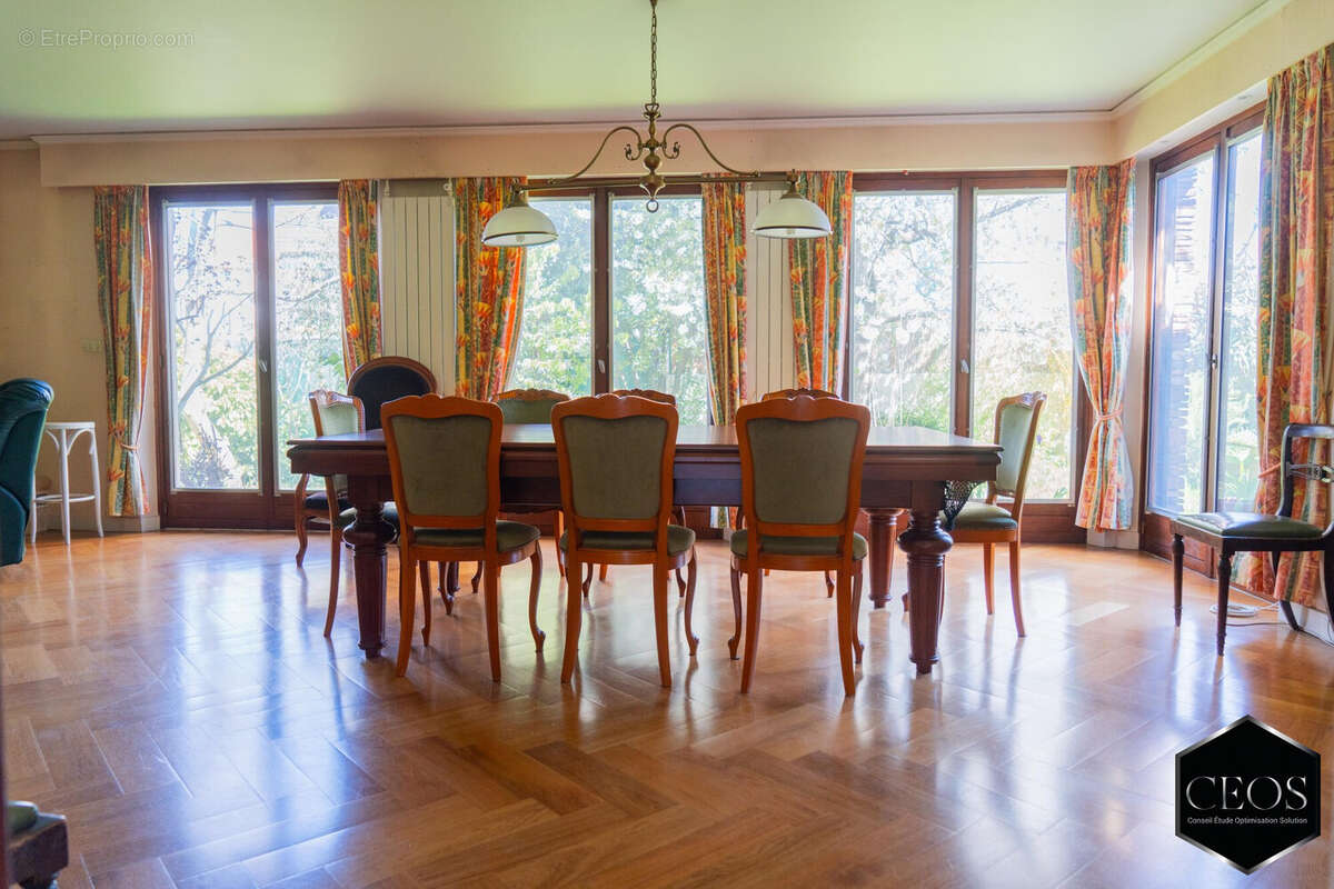 Maison à VITRY-SUR-SEINE