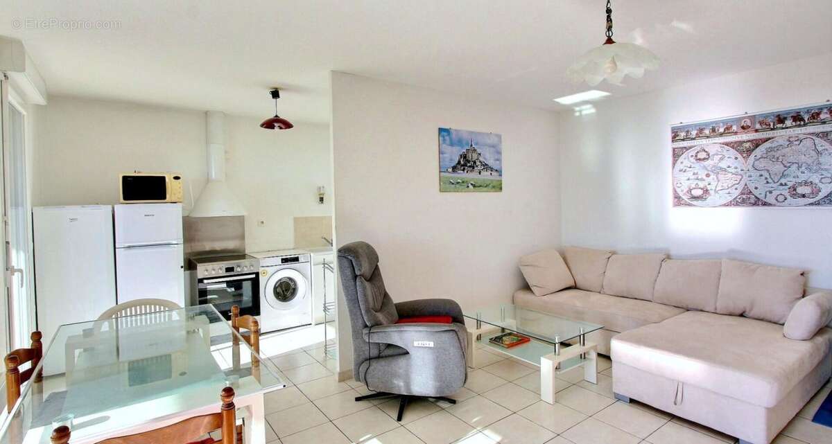 Appartement à LE LUC