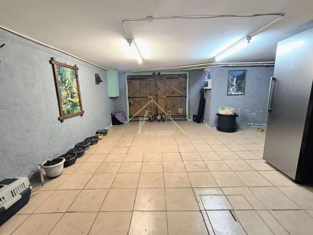 Maison à SAINT-ELOY-LES-MINES