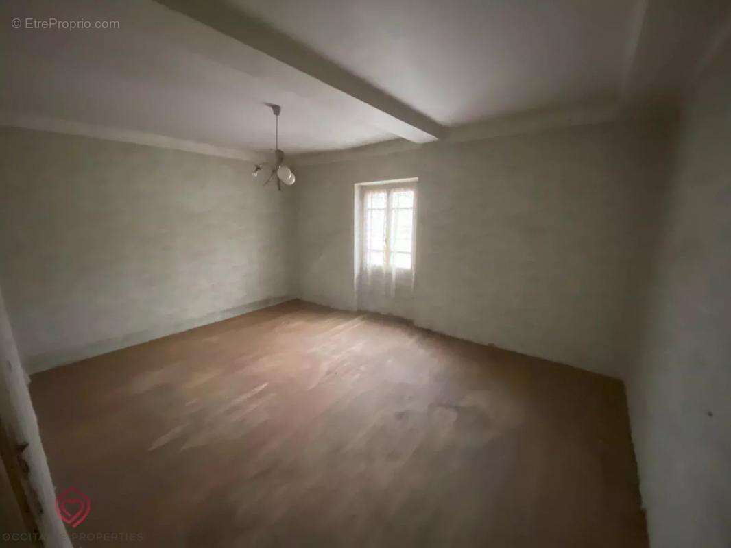 Maison à L&#039;ISLE-EN-DODON