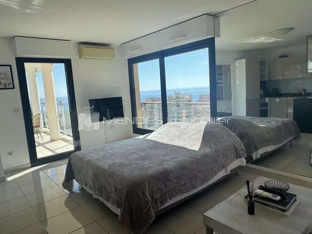 Appartement à BEAUSOLEIL