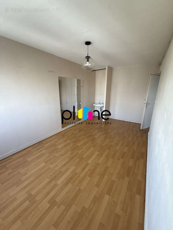 Appartement à MONS-EN-BAROEUL