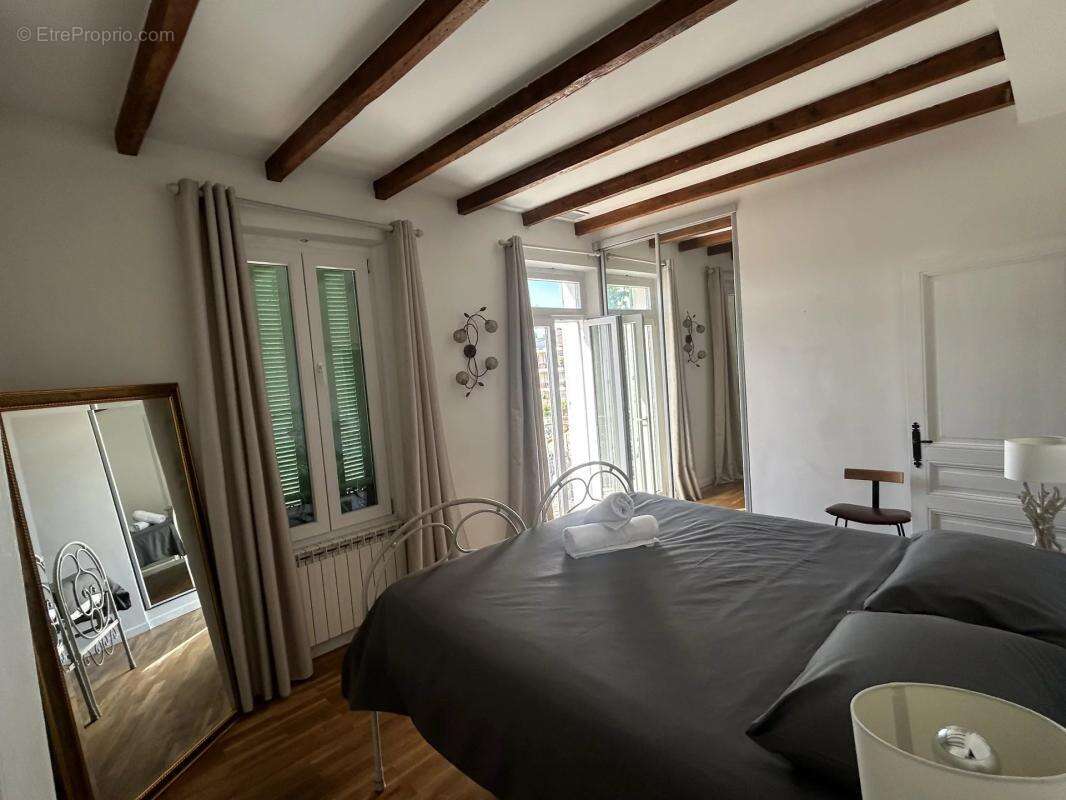 Maison à VALLAURIS