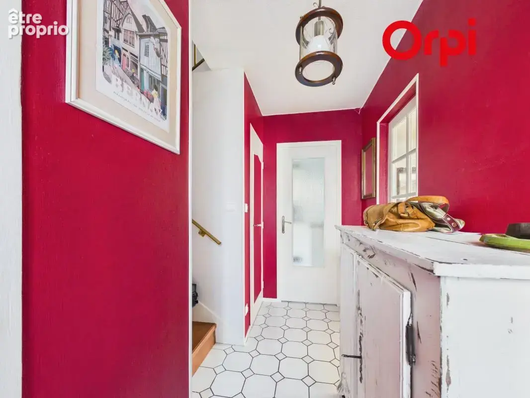 Maison mitoyenne avec jardin , au calme et proche des commodités - photo 10
