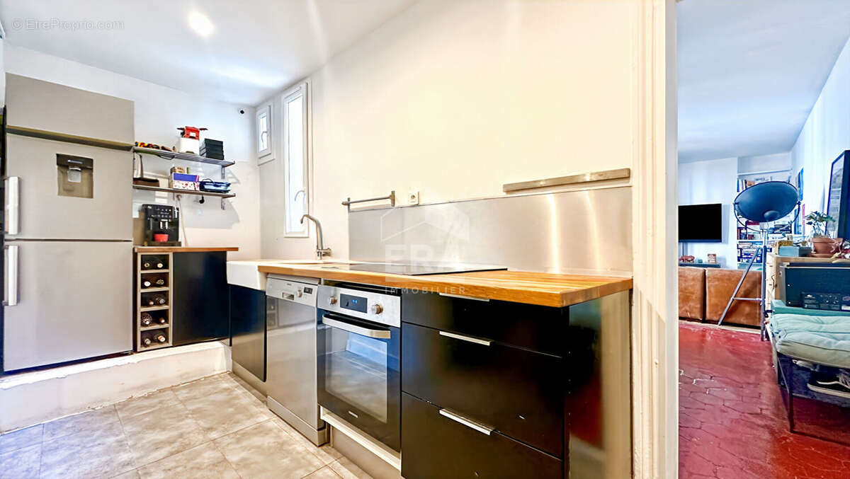 Appartement à PARIS-10E
