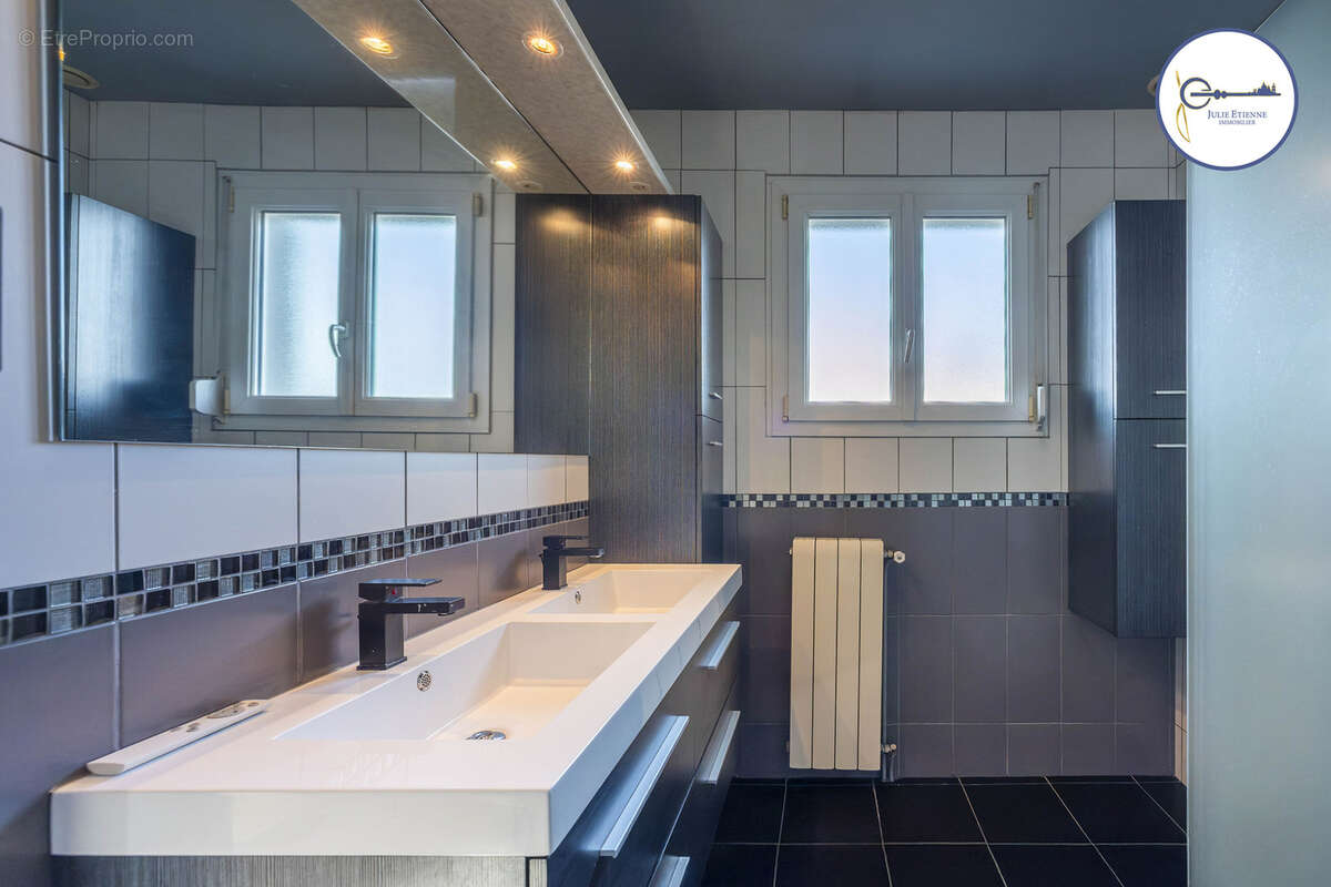 Maison à CHAUMOUSEY