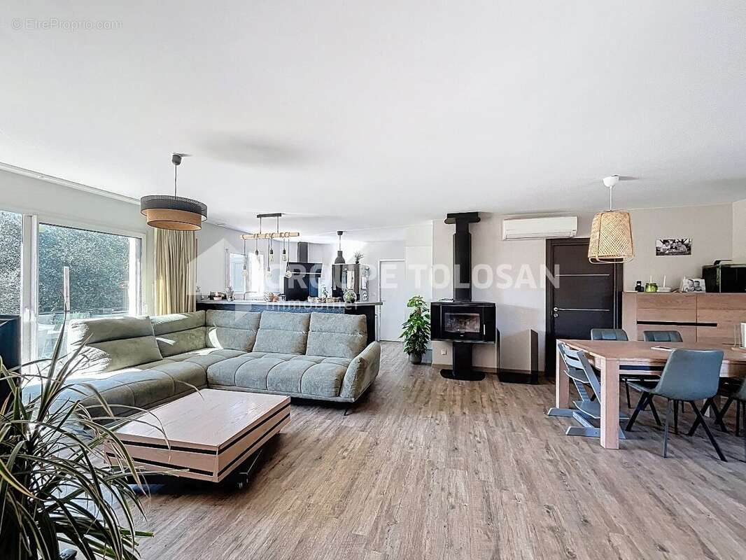 Maison à QUINT-FONSEGRIVES