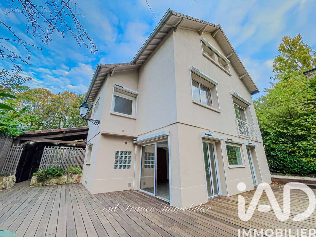 Photo 2 - Maison à LES LOGES-EN-JOSAS