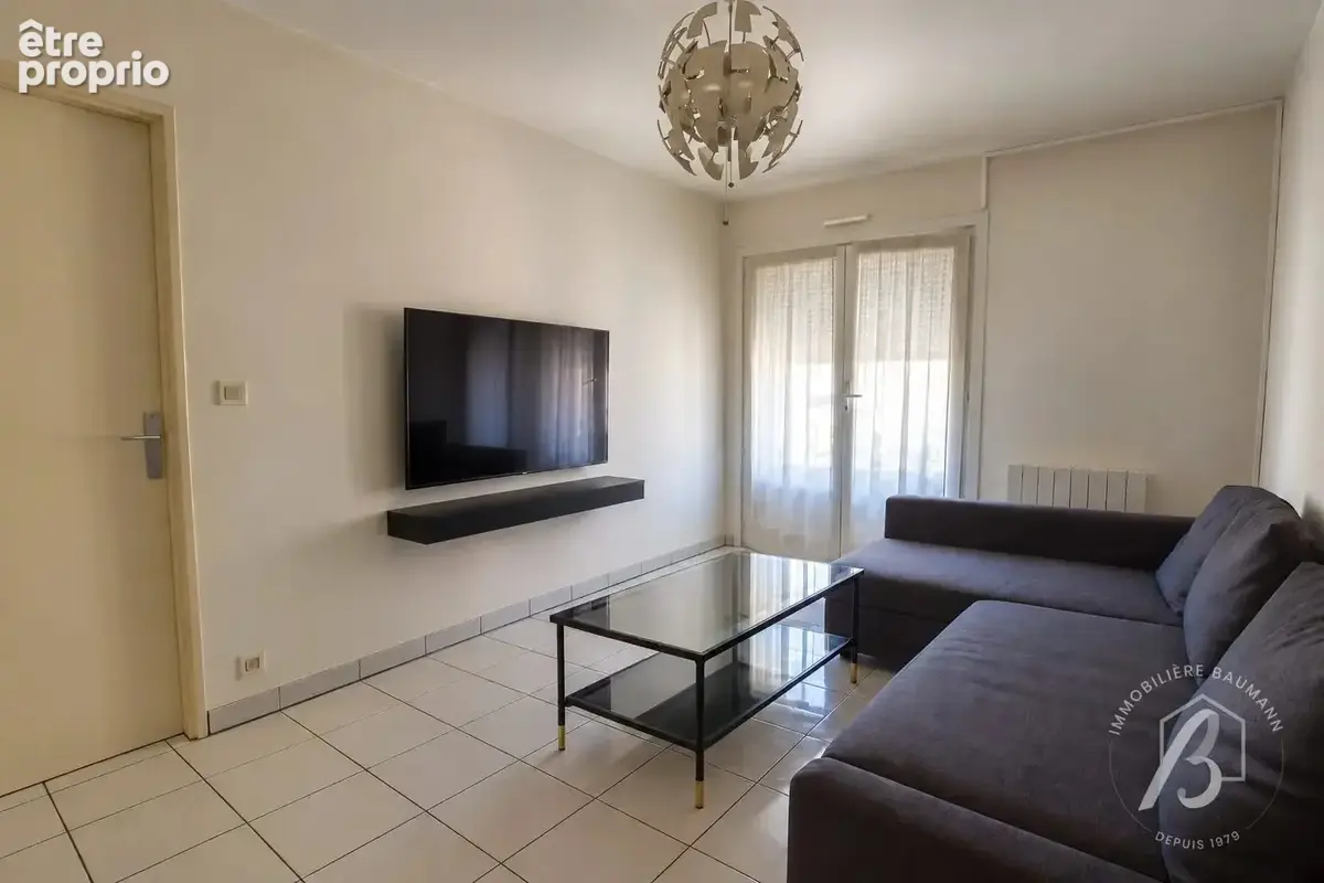 Appartement 2 pièces 44,5 m² avec balcon, garage et cave - photo 2