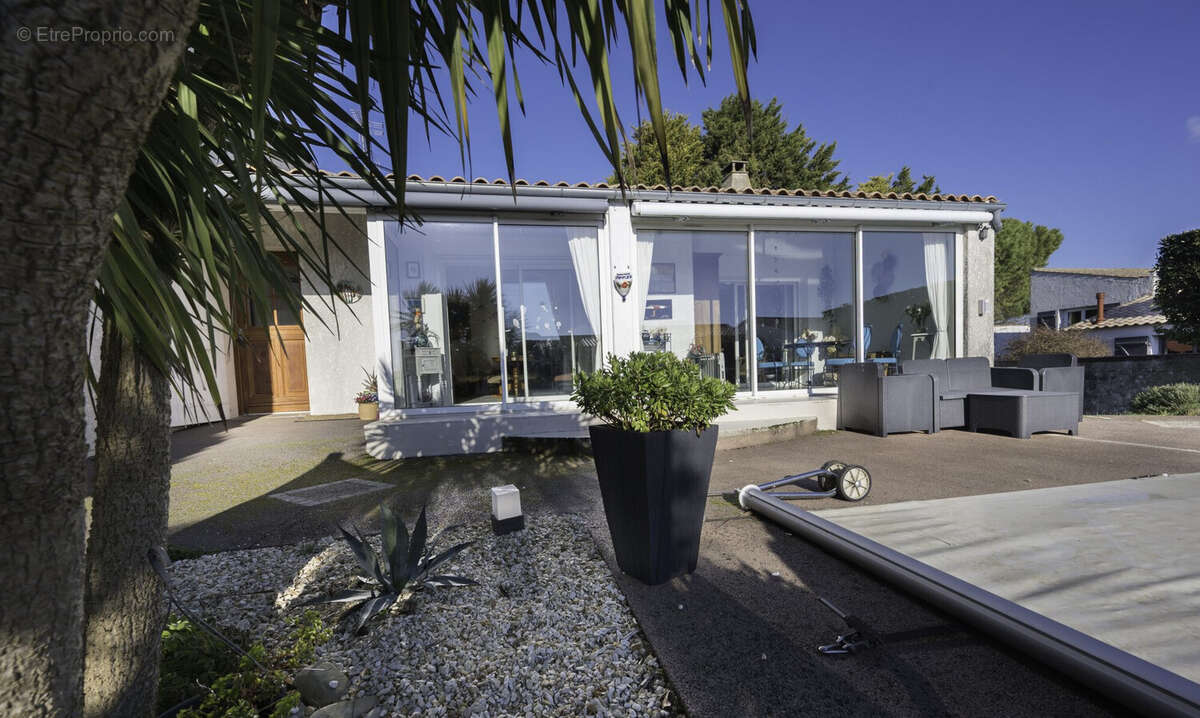 Maison à LA ROCHELLE