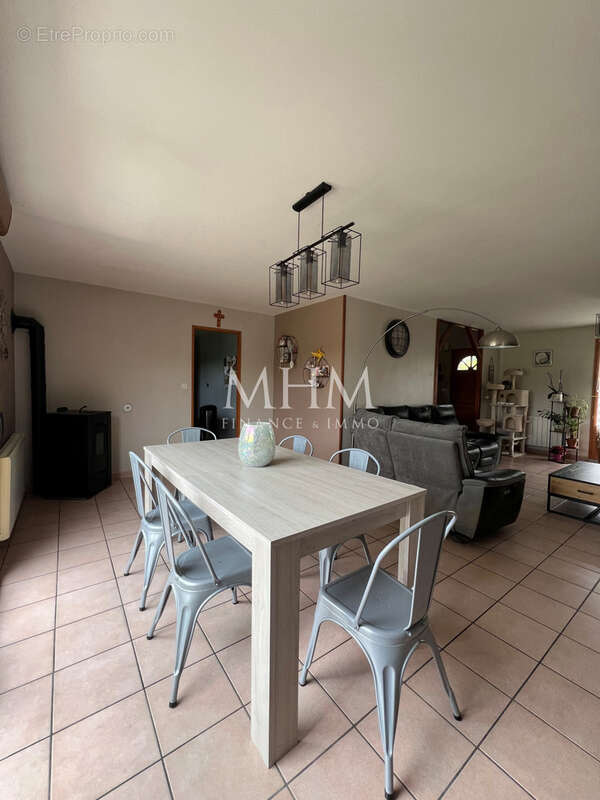 Maison à SOMAIN