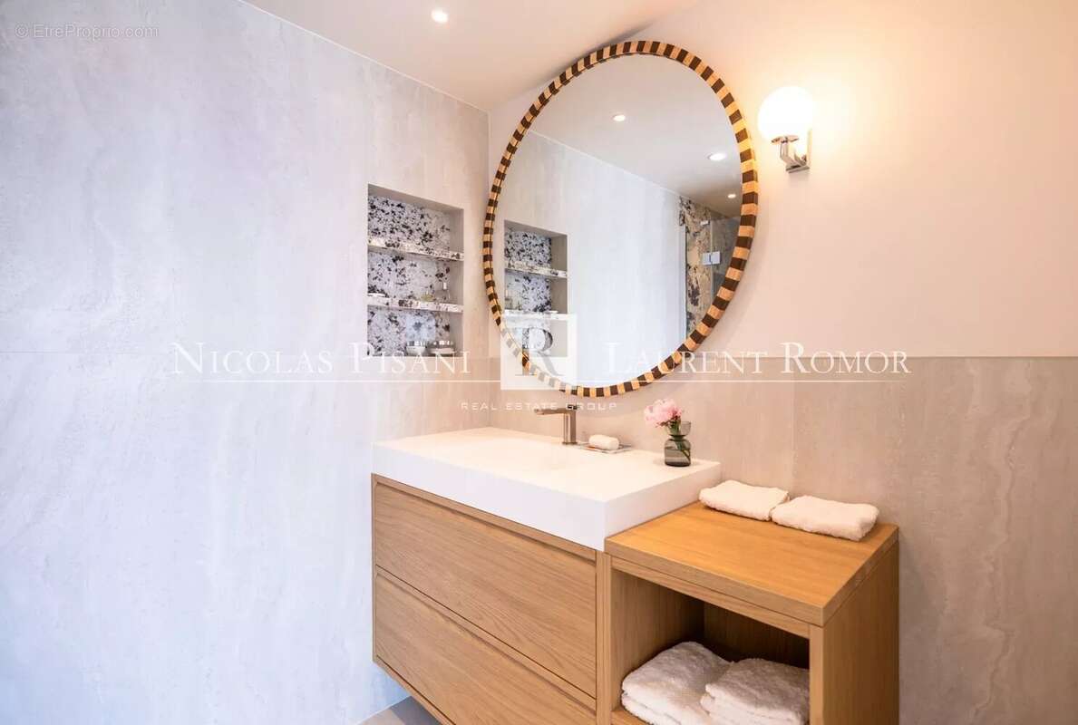 Appartement à VILLEFRANCHE-SUR-MER