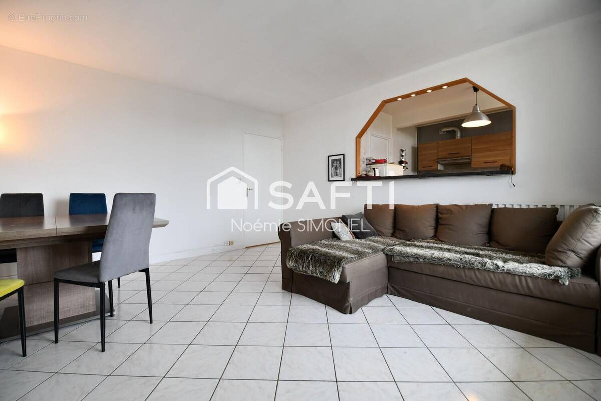 Photo 1 - Appartement à CHILLY-MAZARIN