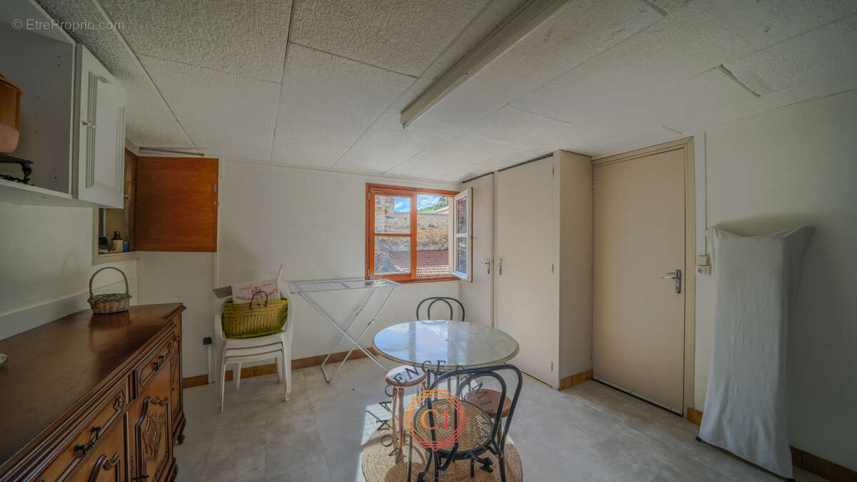 Maison 6 pièces de 150 m2 - photo 13