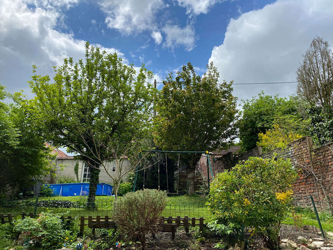 Maison à CREPY-EN-VALOIS