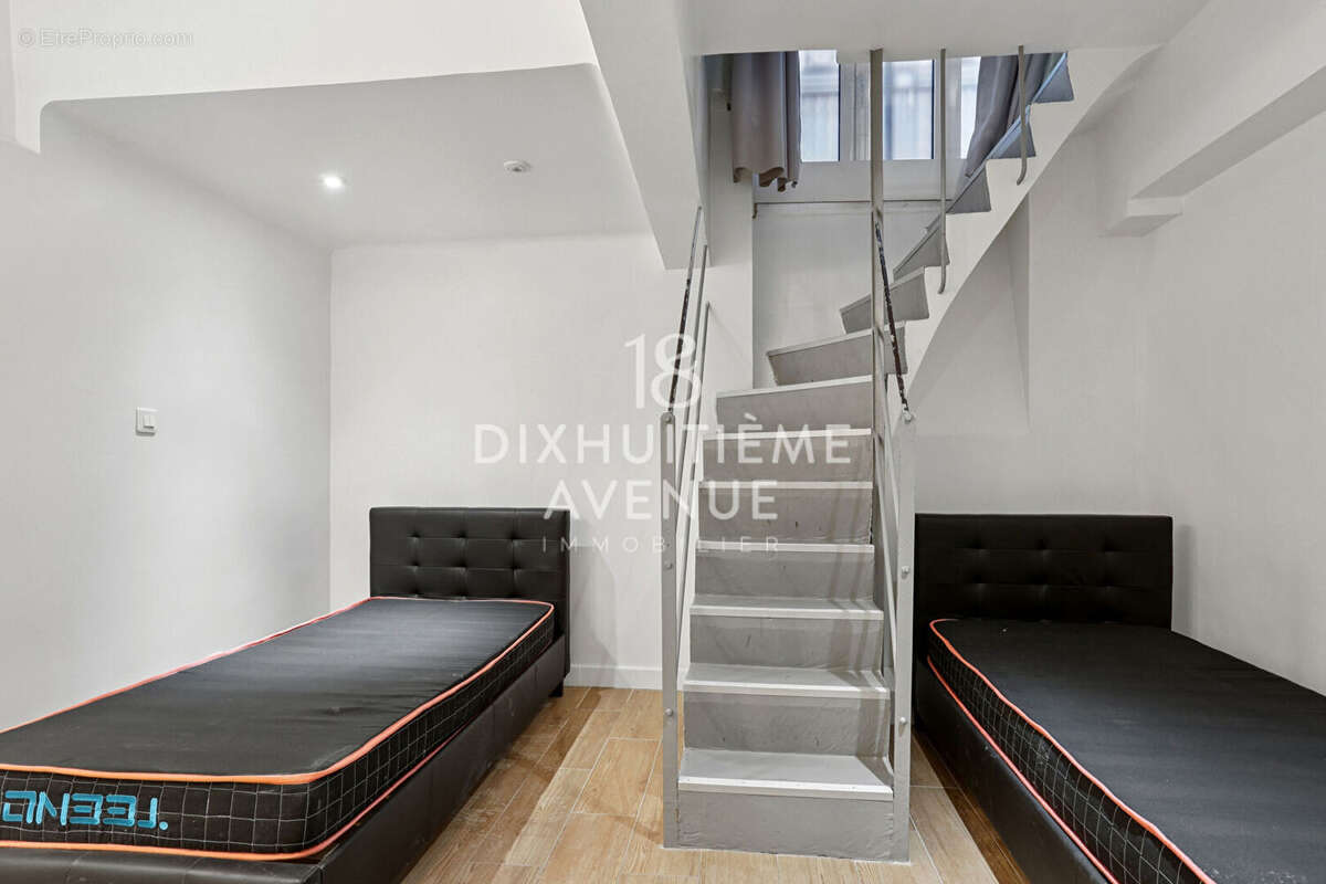 Appartement à PARIS-18E
