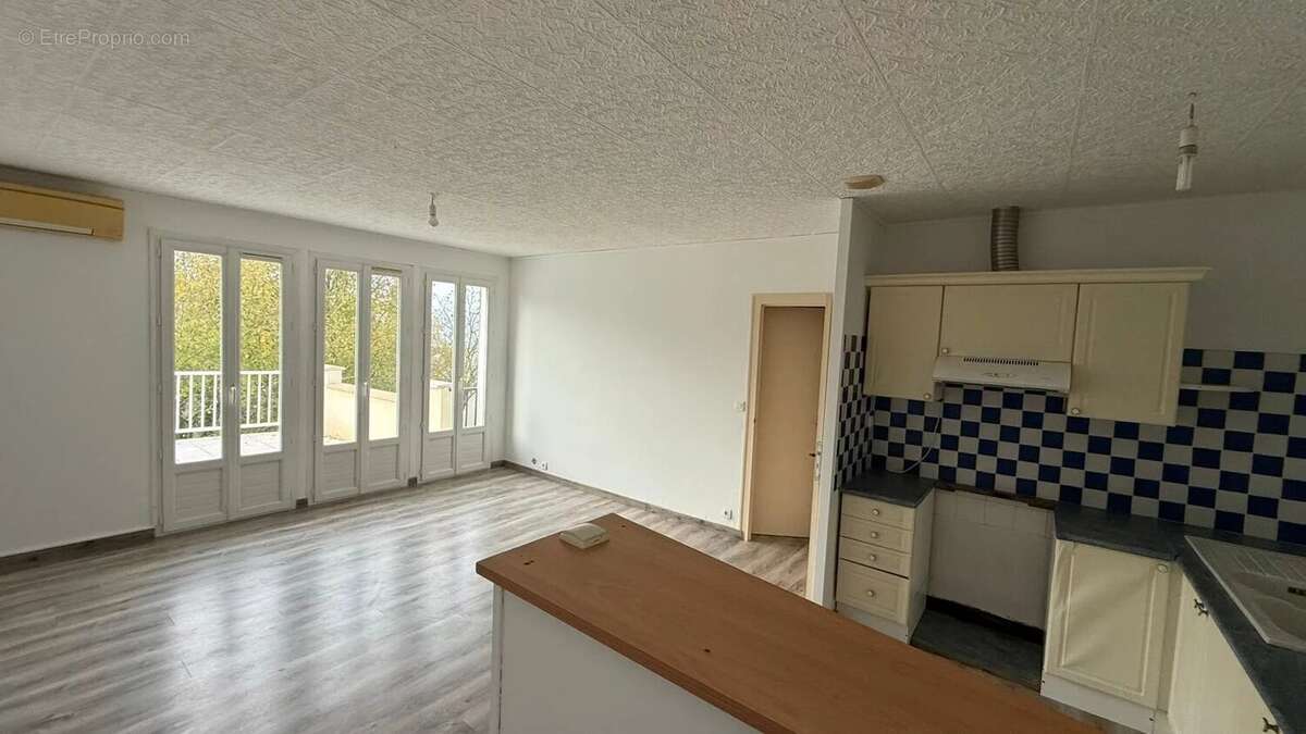 Maison à SAILLAT-SUR-VIENNE