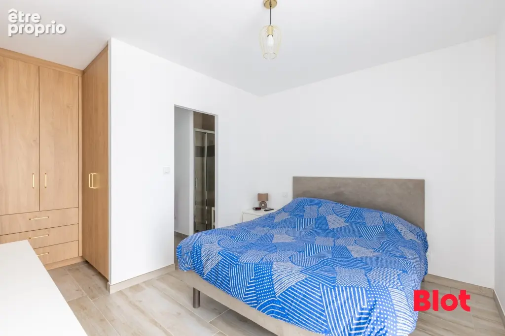 Maison 5 pièces 110 m² à vendre à Chateaugiron (35410) - photo 5
