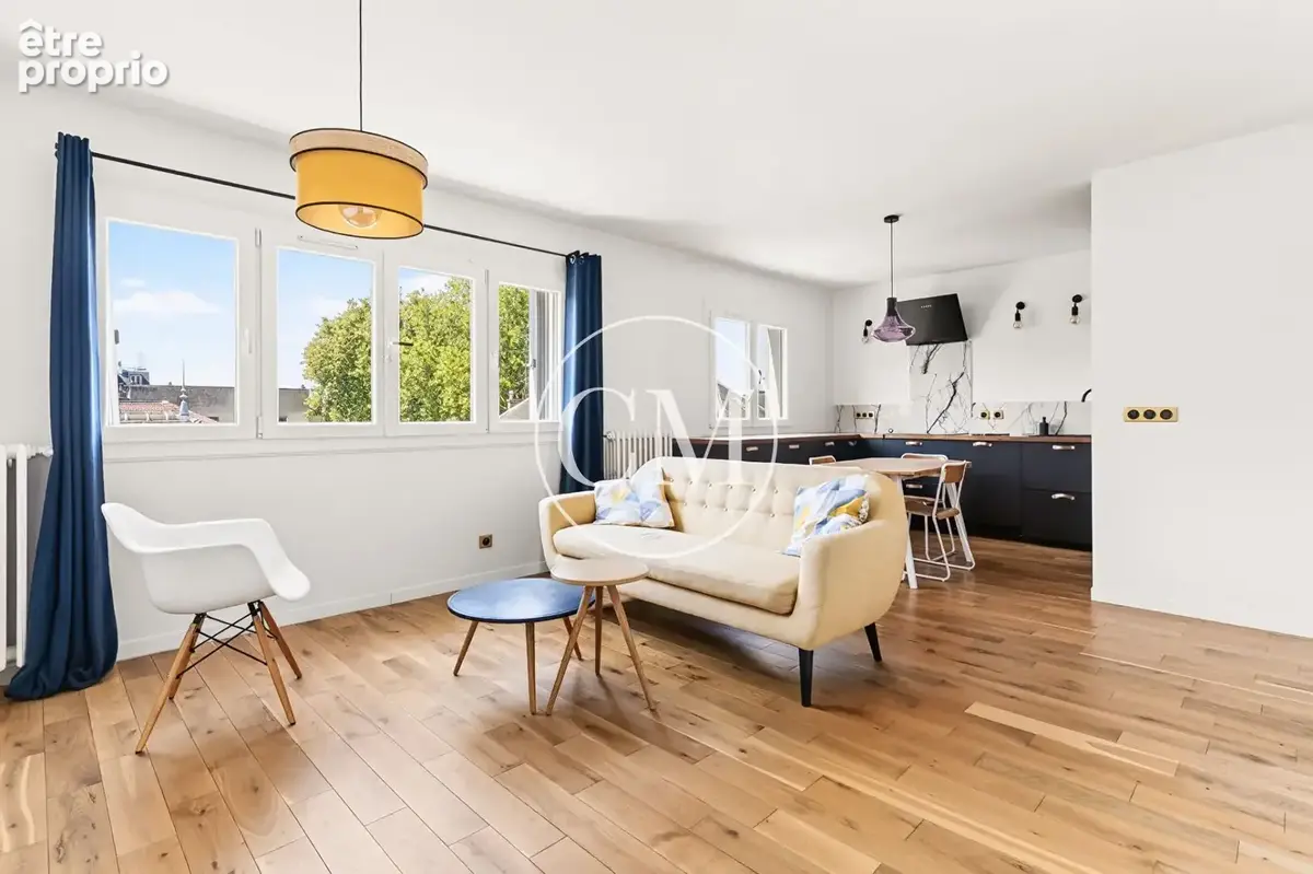 Appartement à VERSAILLES