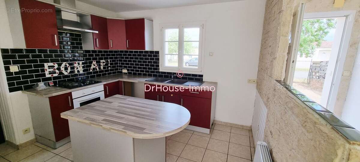 Maison 93 m² à Mouzeuil-Saint-Martin  - photo 16
