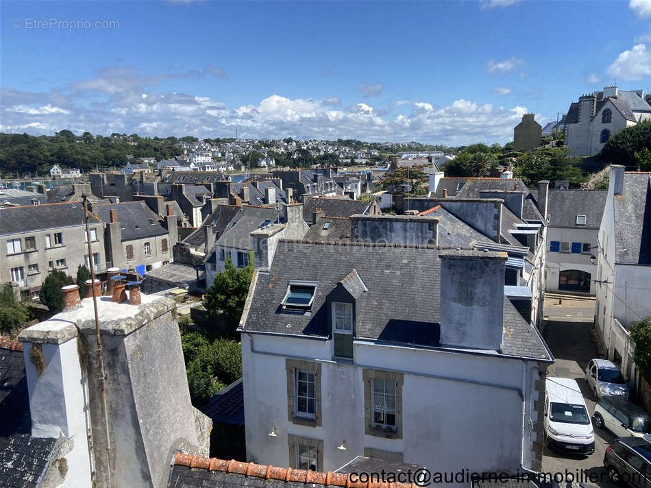 Maison à AUDIERNE