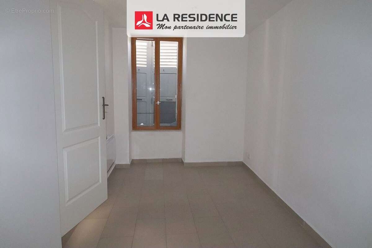Appartement 126 m² à Saint-Clair-Sur-Epte  - photo 4