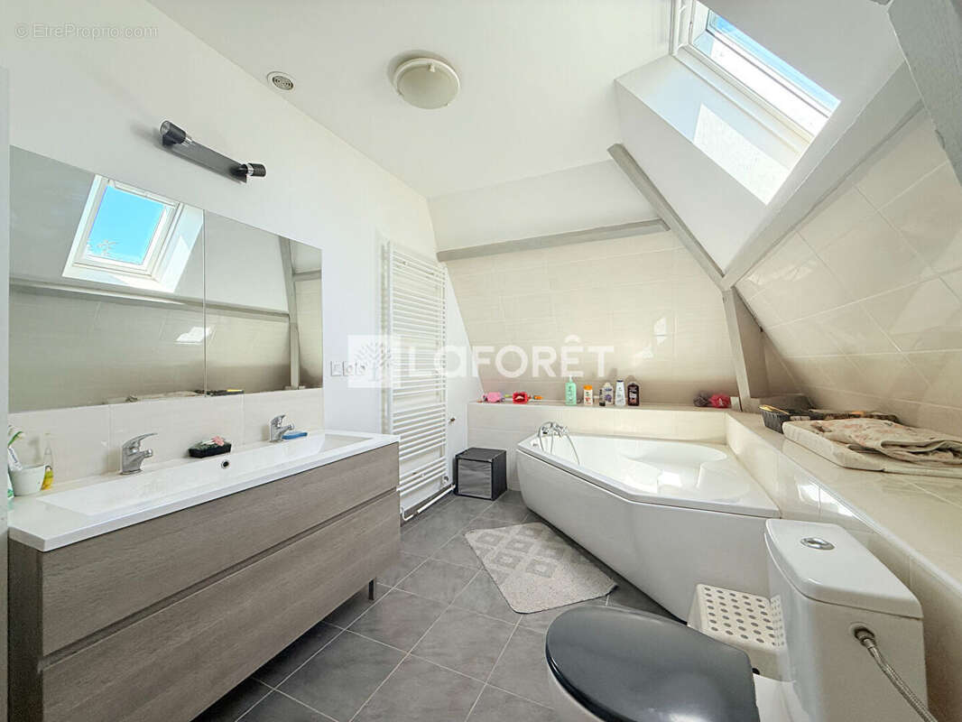 Maison Boran Sur Oise 6 pièces -188 m2 - photo 11