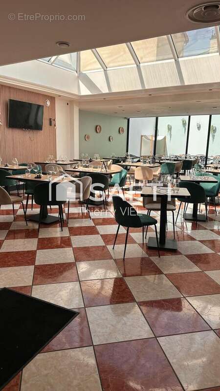 Photo 2 - Commerce à ROSNY-SOUS-BOIS